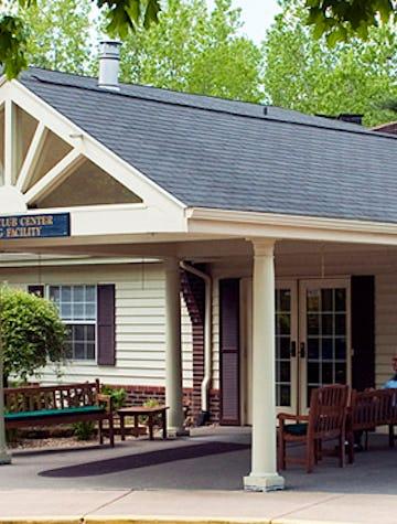 Country Club Rehabilitation Campus at Mt. Vernon - community